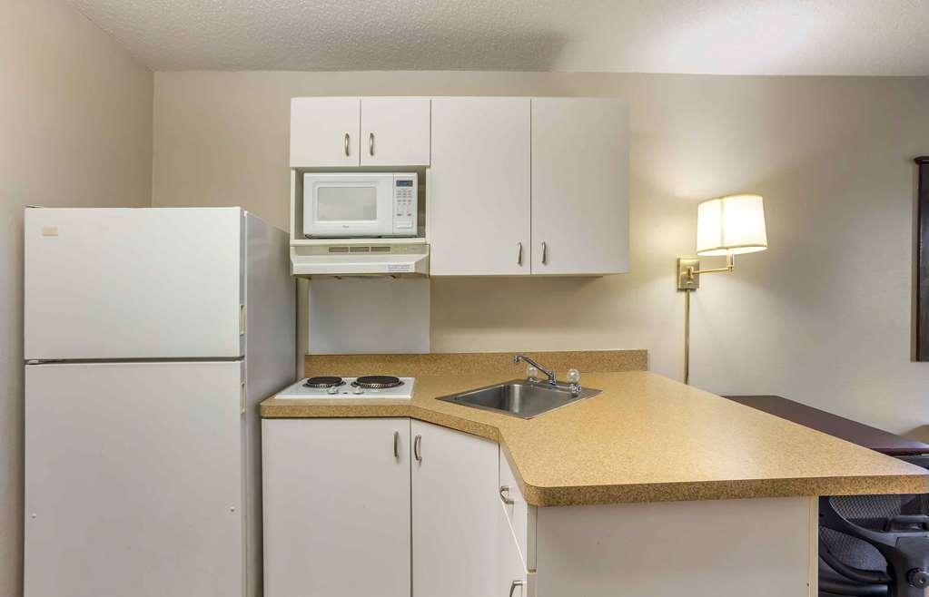 Extended Stay America Select Suites - Philadelphia - Malvern - Great Valley Habitación foto